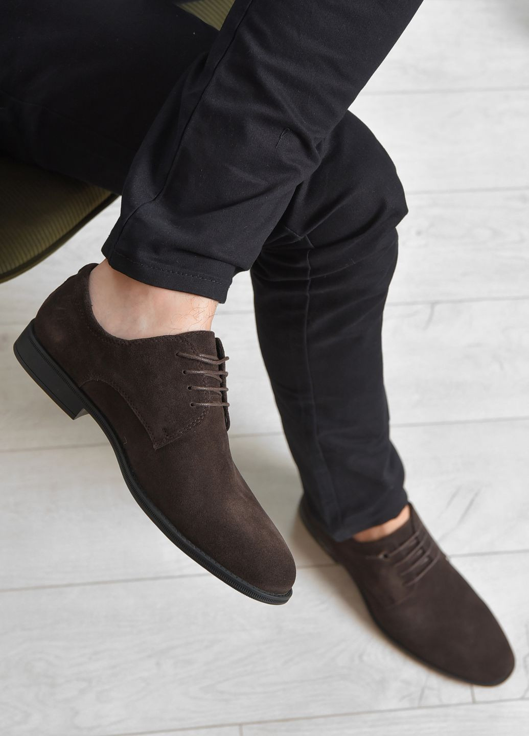Туфлі чоловічі коричневого кольору Let's Shop (265911007)