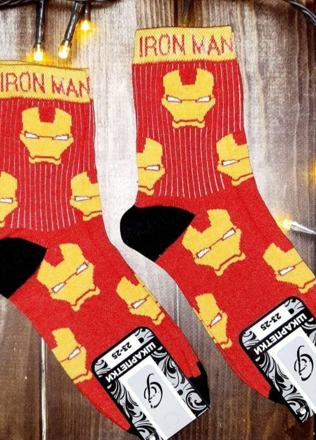 Модні червоні високі шкарпетки прикол з принтом Залізна людина No Brand (266697982)