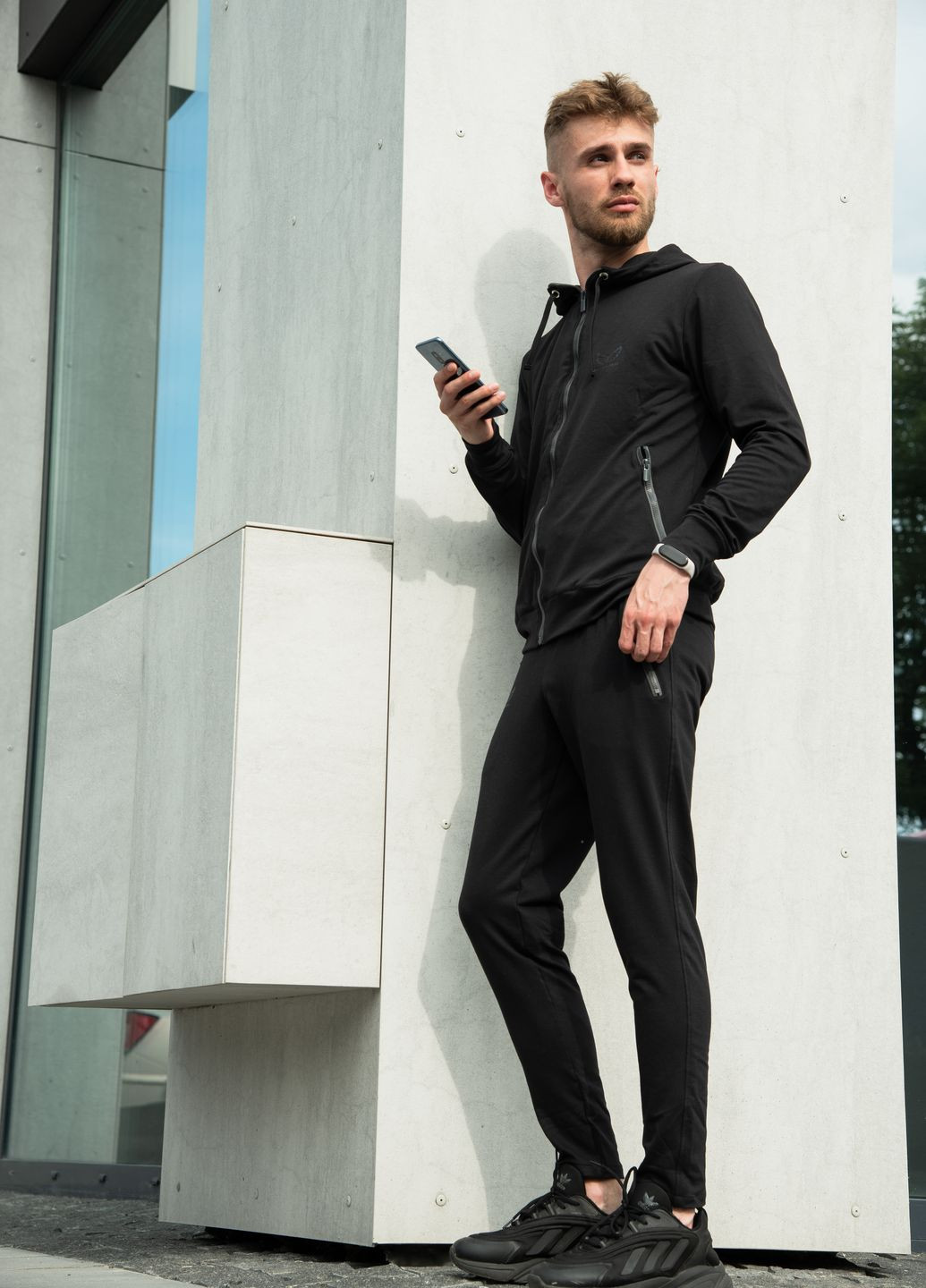 Чоловічий спортивний костюм демісезонний чорний Personal Style 2023 (260479109)