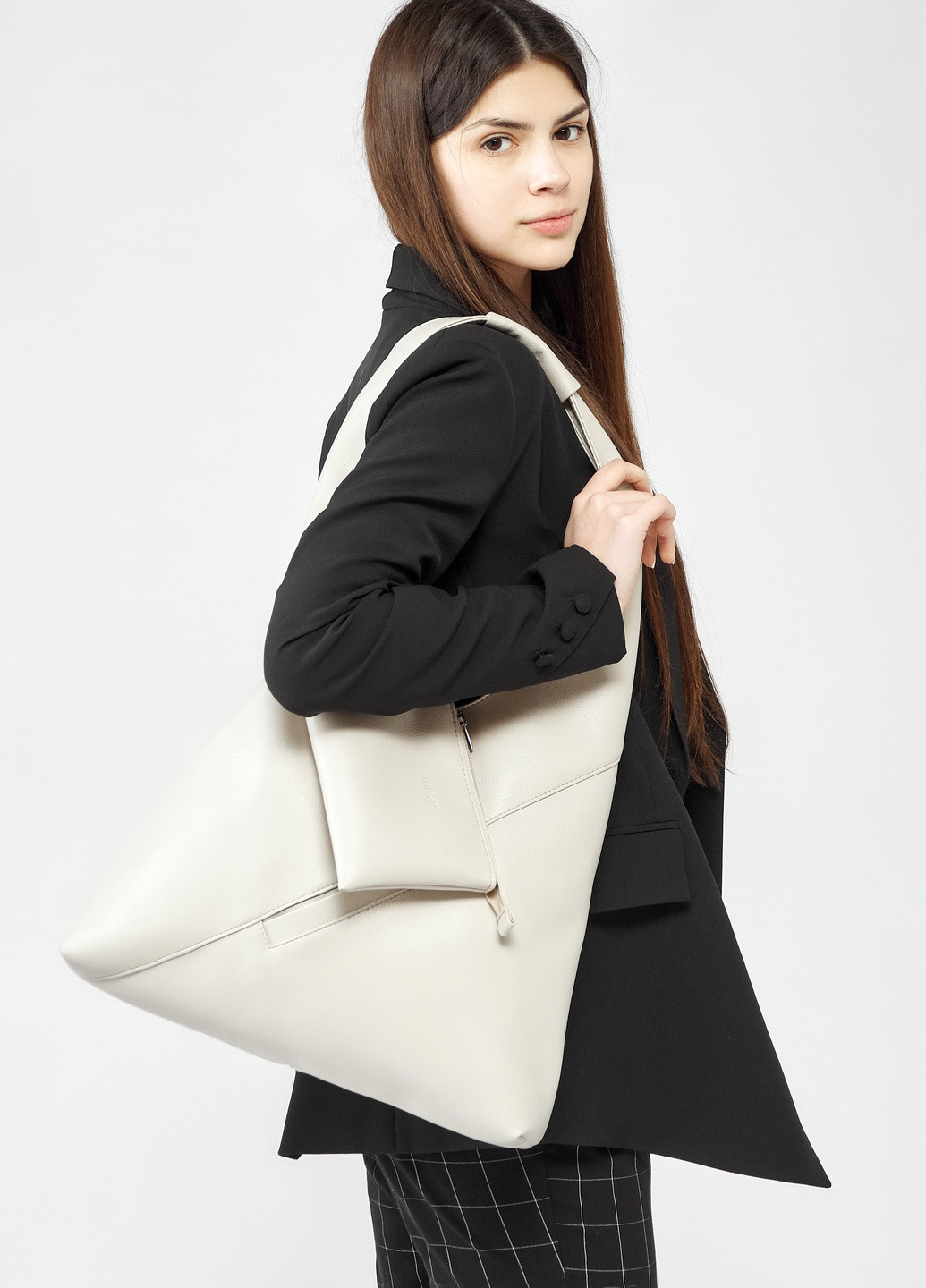 Жіноча сумка HOBO M сірий шовк Sambag (259040448)