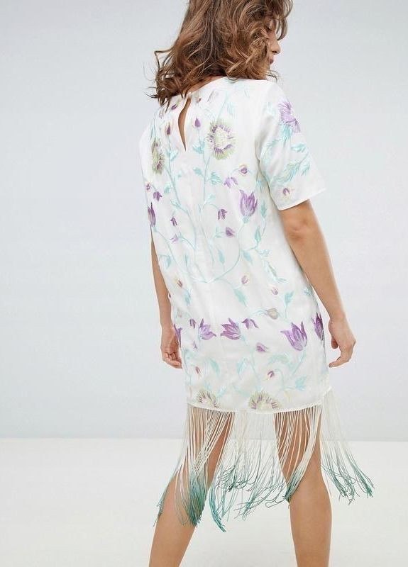 Комбинированное платье меди с вышивкой и украшением бахромой design Asos с цветочным принтом