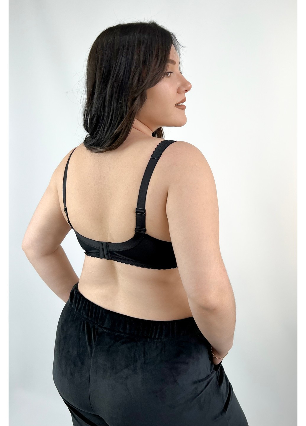 Чорний бюстгальтер н330 NaNa з кісточками поліамід
