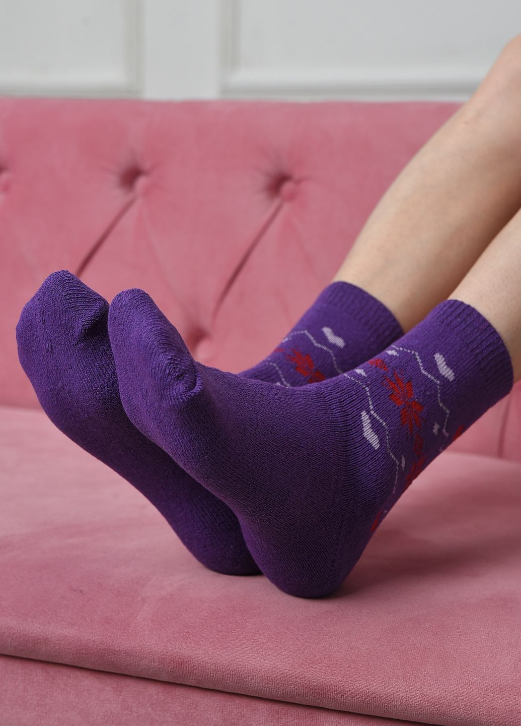 Шкарпетки махрові жіночі фіолетового кольору розмір 36-41 Let's Shop (268371100)
