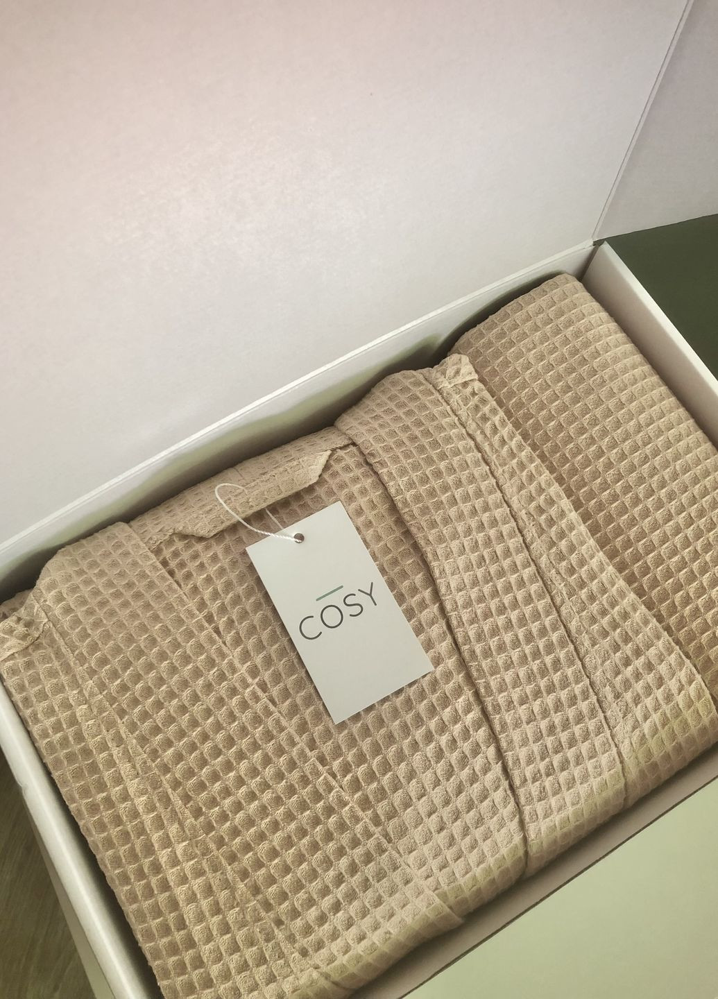 Подарочный набор вафельный халат с капюшоном бежевый Cosy (276905136)