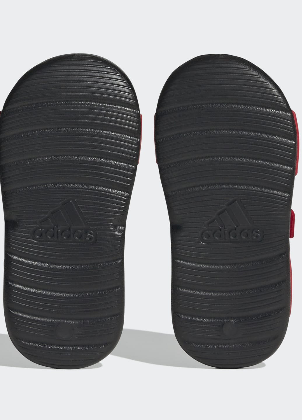 Красные спортивные сандалии altaswim adidas