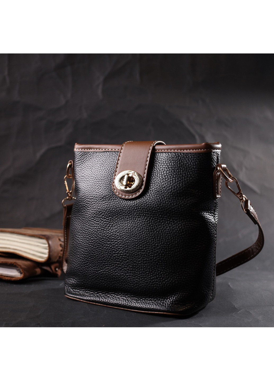 Интересная сумка на плечо для женщин на каждый день из натуральной кожи 22348 Черная Vintage (276461852)