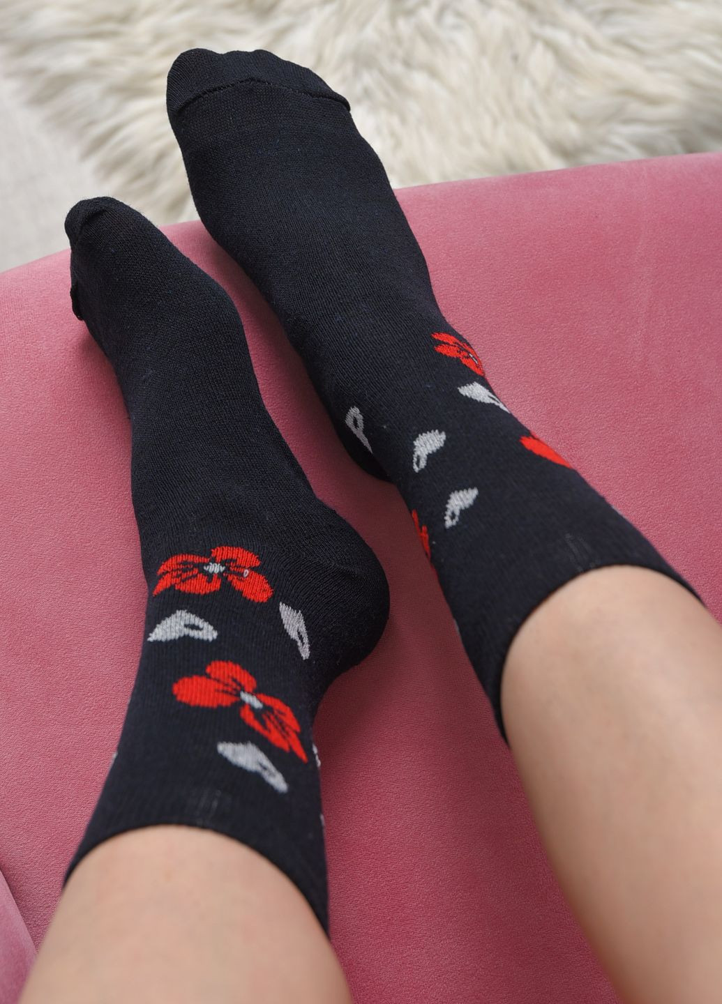 Шкарпетки жіночі з малюнком чорного кольору розмір 36-40 Let's Shop (273176795)