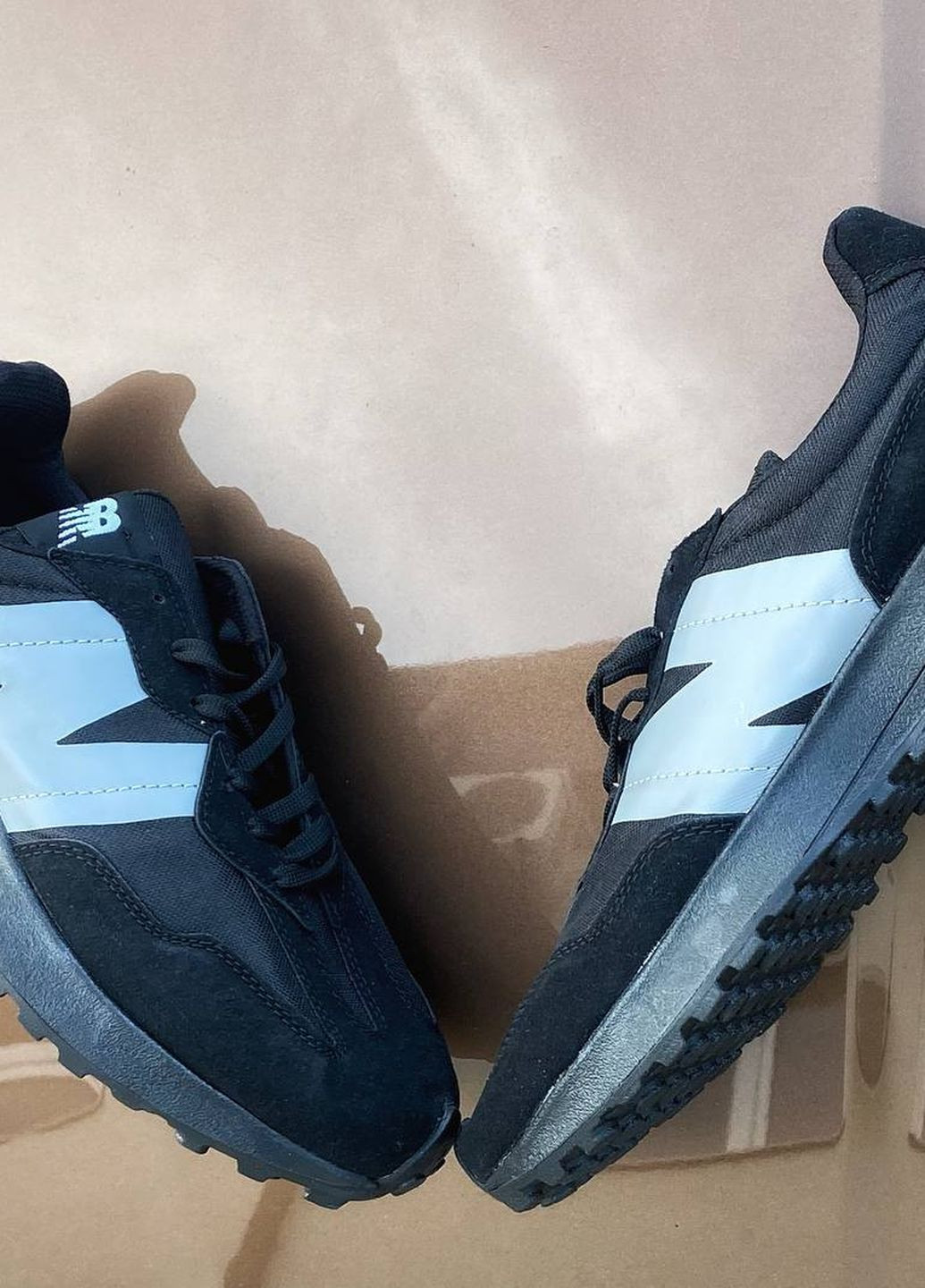 Кросівки з лого 327 black Vakko чорні демісезони (266717671)