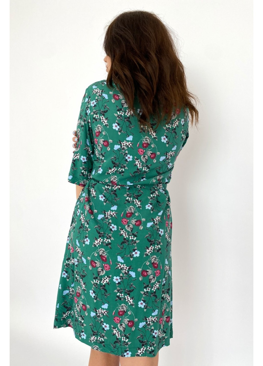 Зеленое повседневный платье s18-12018v-516 а-силуэт Finn Flare с цветочным принтом