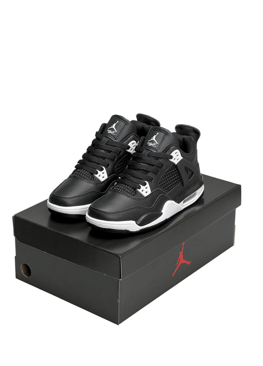 Чорні осінні кросівки жіночі, китай Nike Air Jordan 4 Retro All Black White