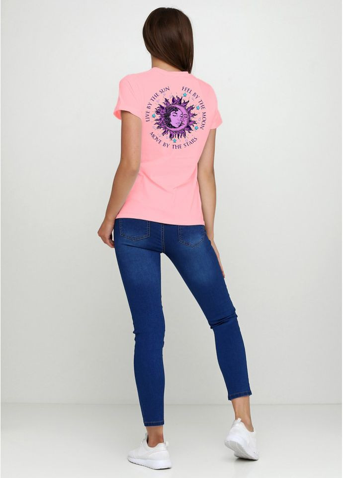 Жіноча Футболка 19Ж441-24 рожева з принтом Malta - (266132946)