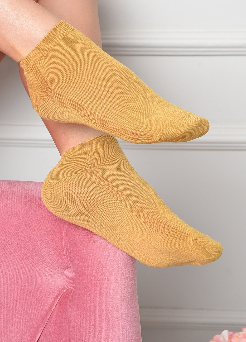 Шкарпетки жіночі короткі гірчичного кольору розмір 36-41 Let's Shop (259683278)