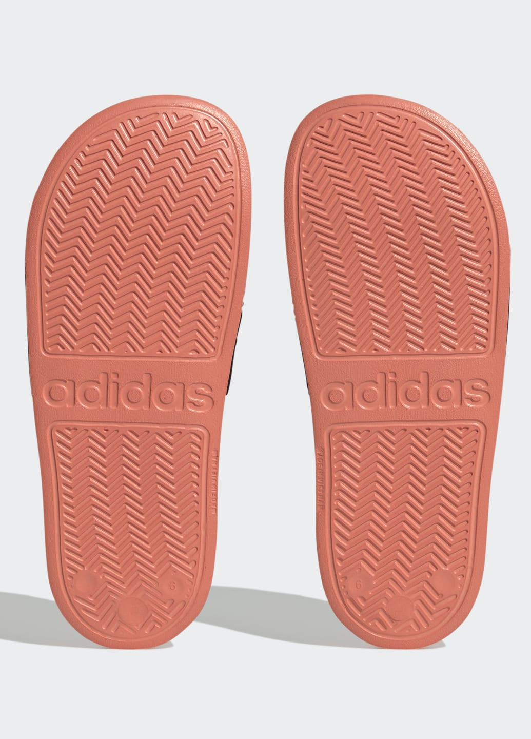 Оранжевые шлепанцы adilette shower adidas