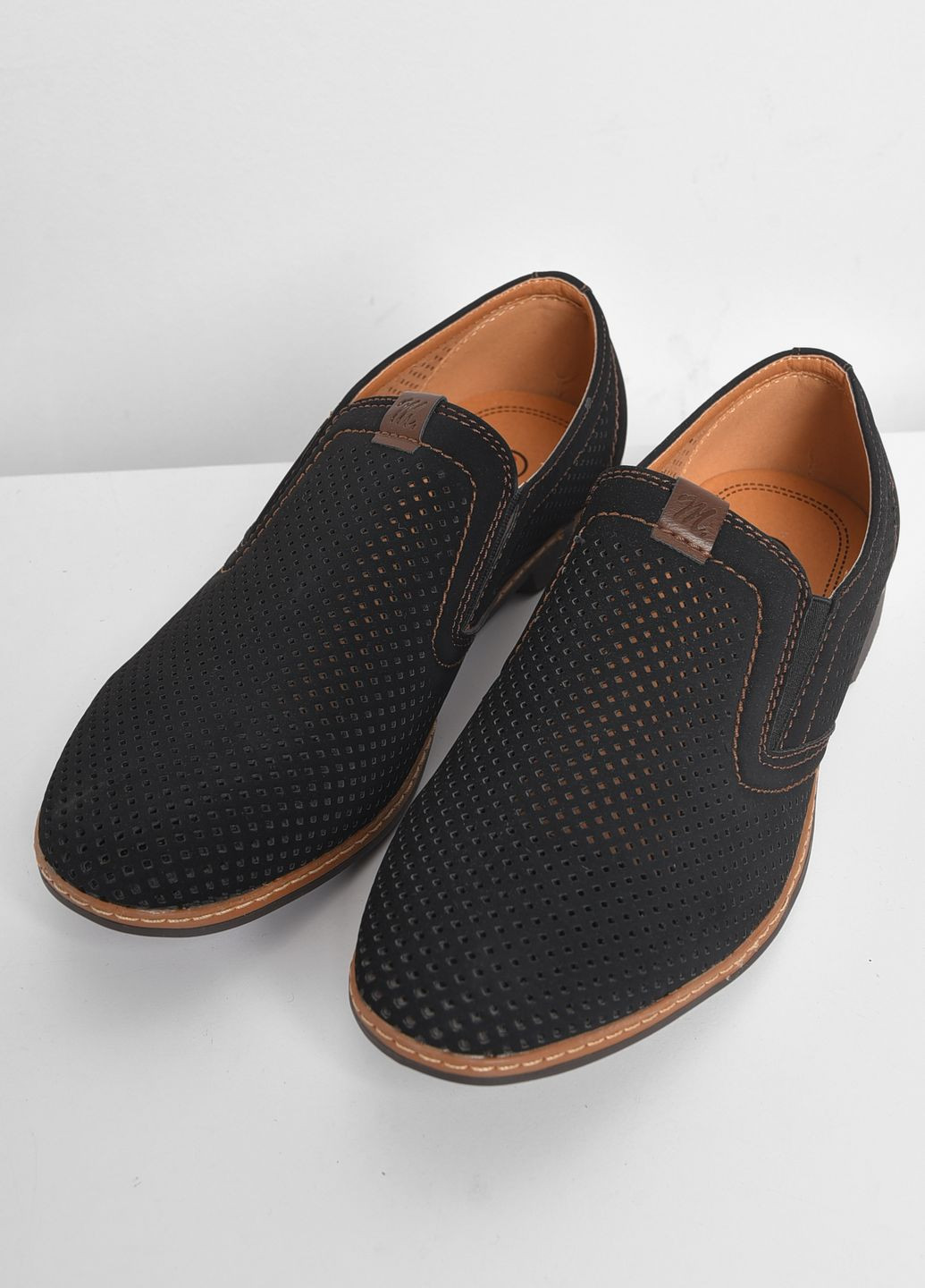 Черные классические туфли мужские черного цвета Let's Shop без шнурков