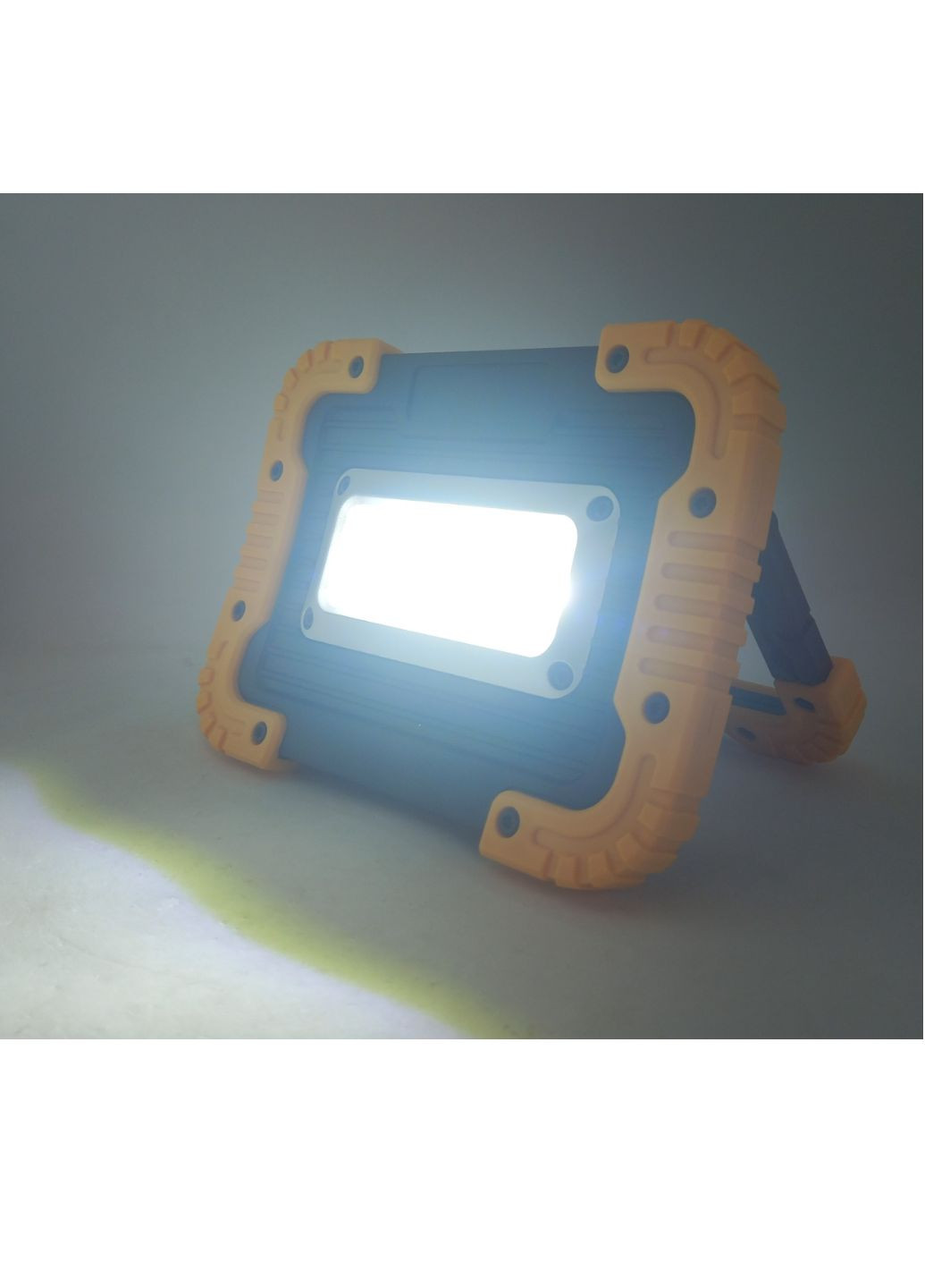 Ліхтар світильник прожектор на акумуляторі функція павербанк світлодіодний з ручкою LED LED ЛЕД HaiPing HP-180 No Brand (267579549)
