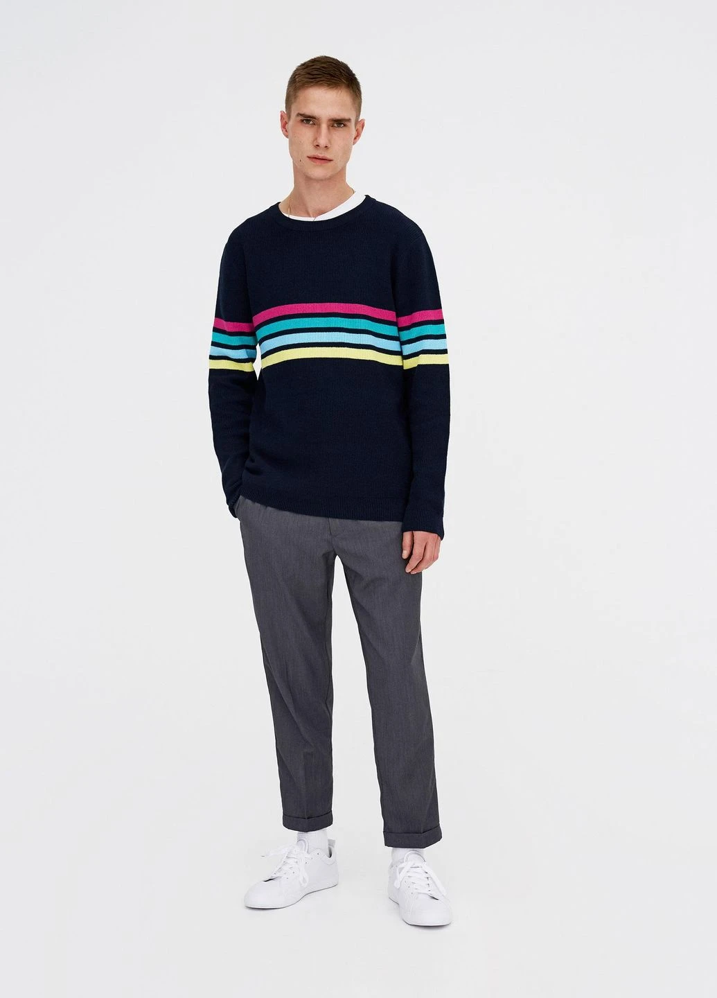 Темно-синій джемпер демісезон,темно-синій в кольорову смужку, Pull & Bear