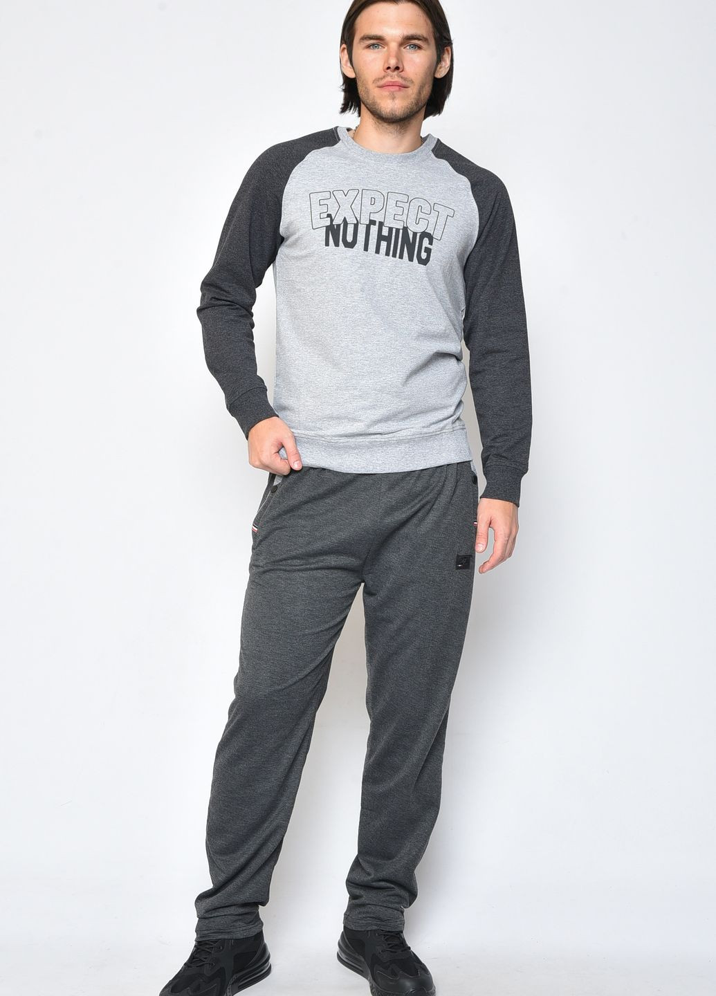 Спортивні штани чоловічі темно-сірого кольору Let's Shop (260286026)