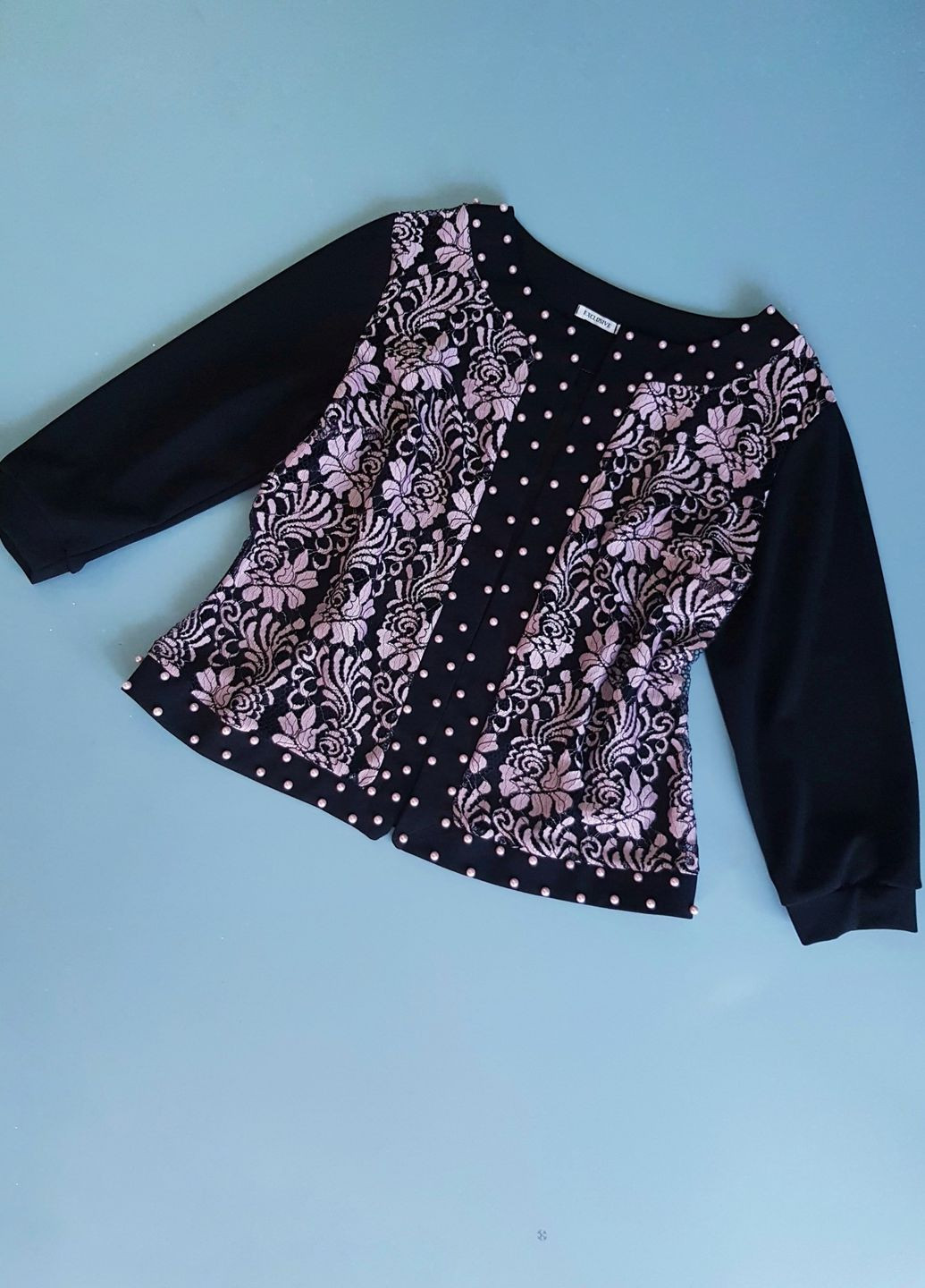 Черный женский летний пиджак без застежки с кружевом черный No Brand с цветочным узором -
