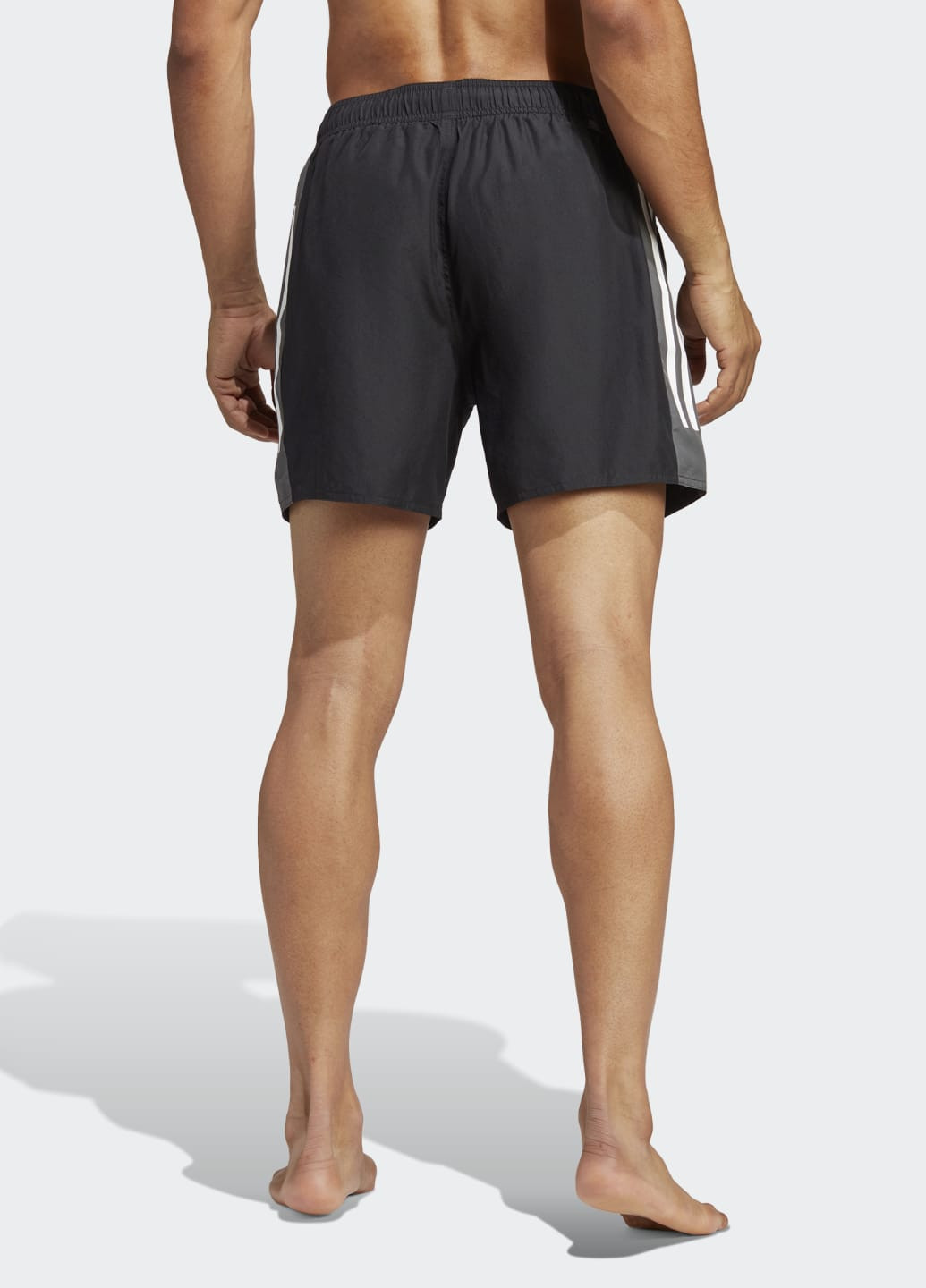 Мужские черные спортивные шорты для плавания short length colorblock 3-stripes adidas