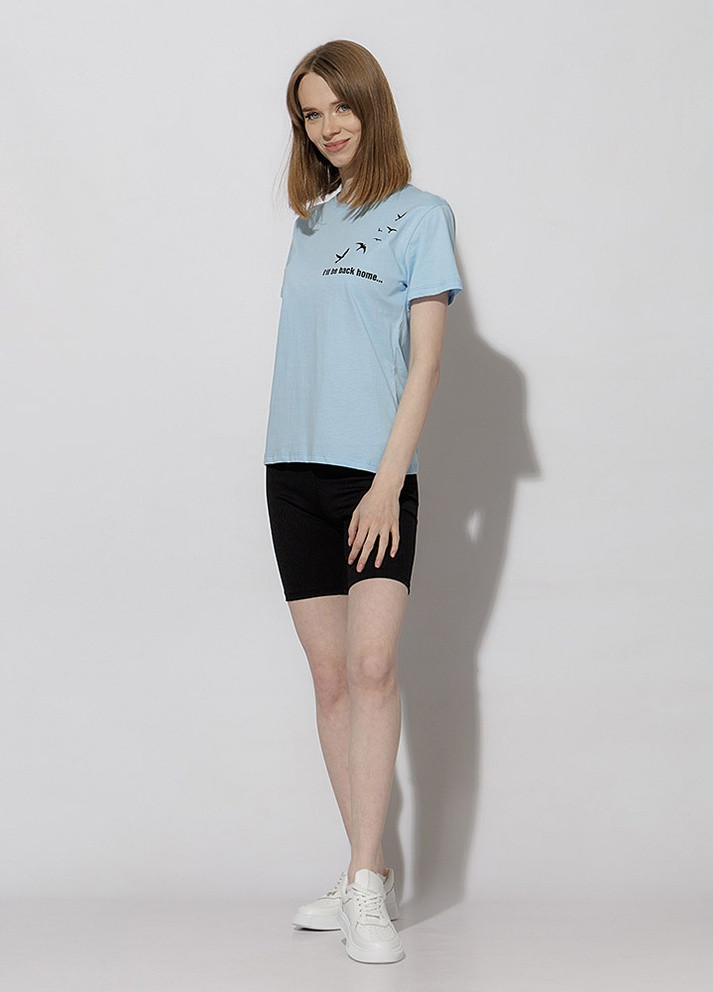 Голубая летняя женская футболка регуляр цвет голубой цб-00216234 Yuki