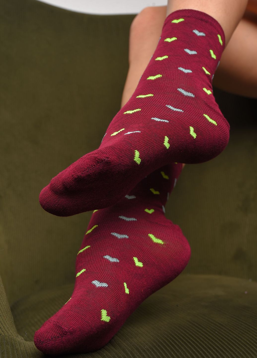 Шкарпетки жіночі демісезонні бордового кольору розмір 36-40 Let's Shop (277983294)