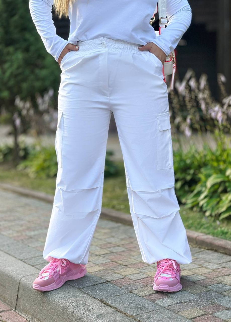 Женские брюки карго цвет белый р.42/44 440156 New Trend (261409006)