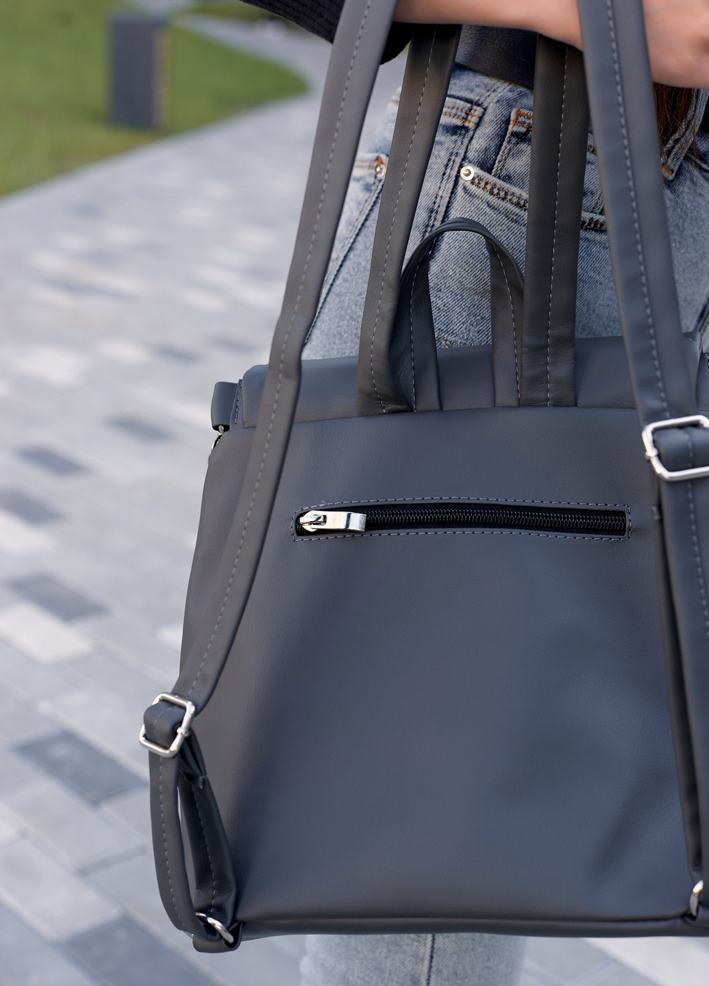 Женский рюкзак-сумка Loft стеганый графитовый Sambag (259592021)