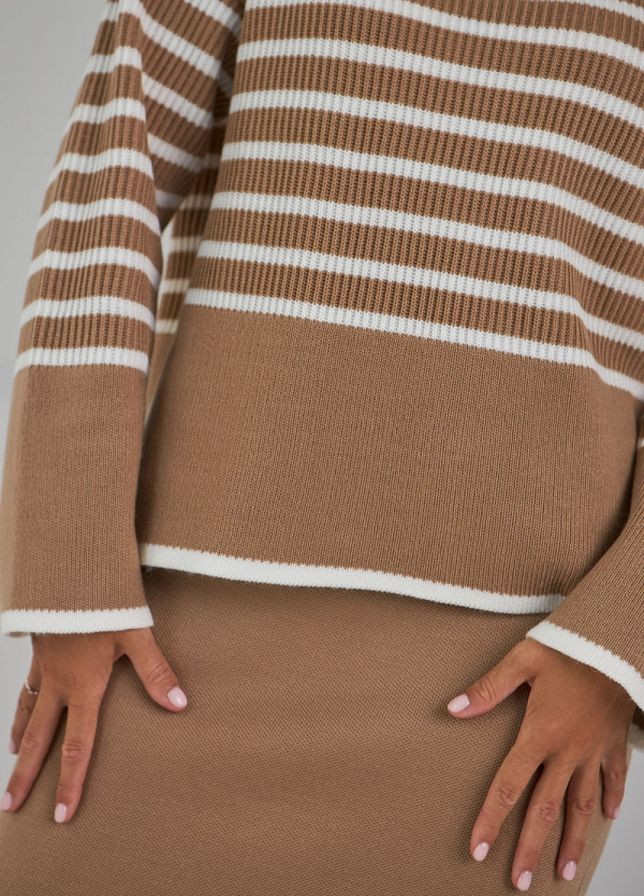 Пісочний светр в смужку 2069 пісок-молоко Bellise