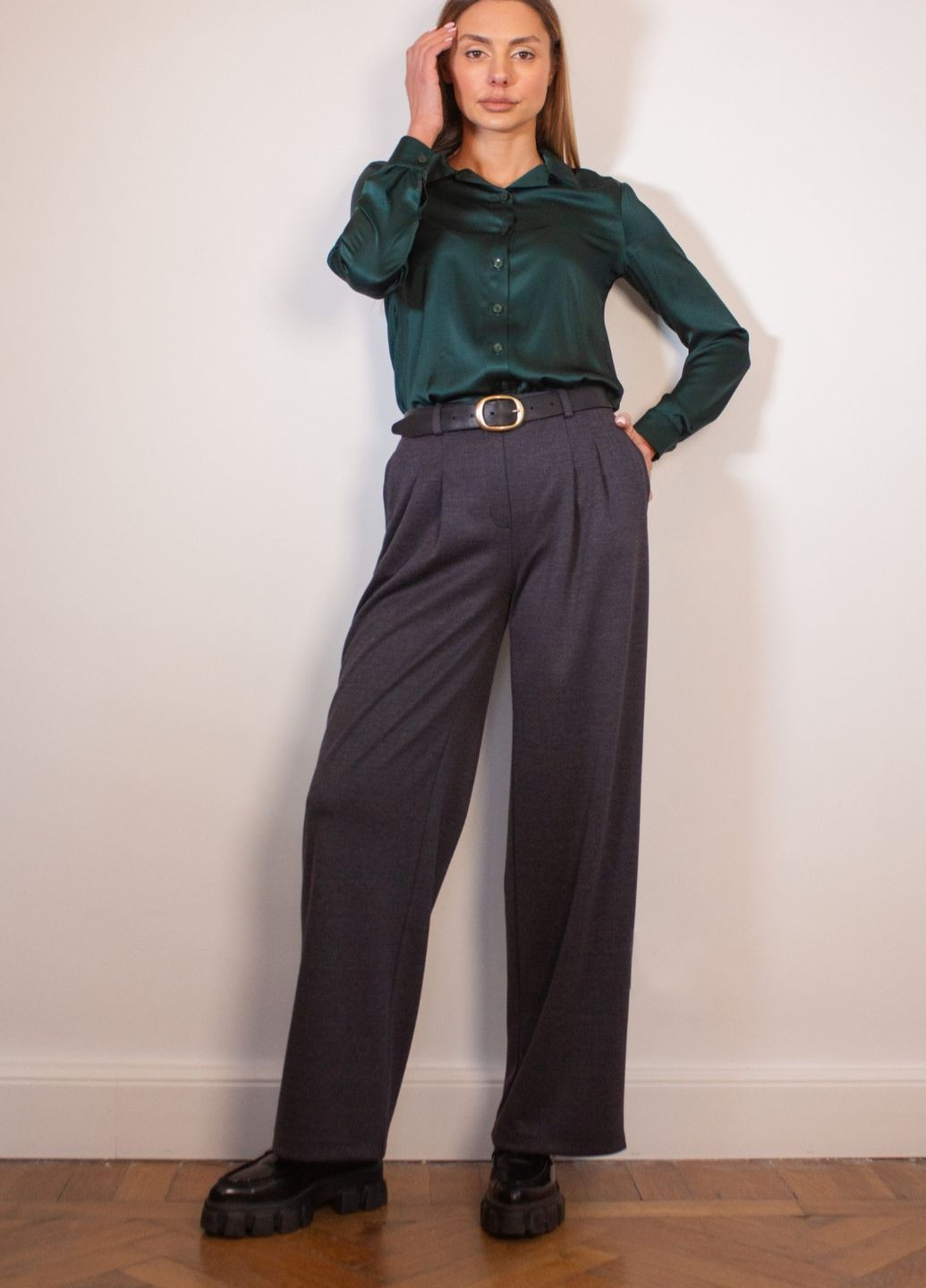 Трикотажные штаны палаццо теплые серые itelle пряма прямые серый кэжуал трикотаж