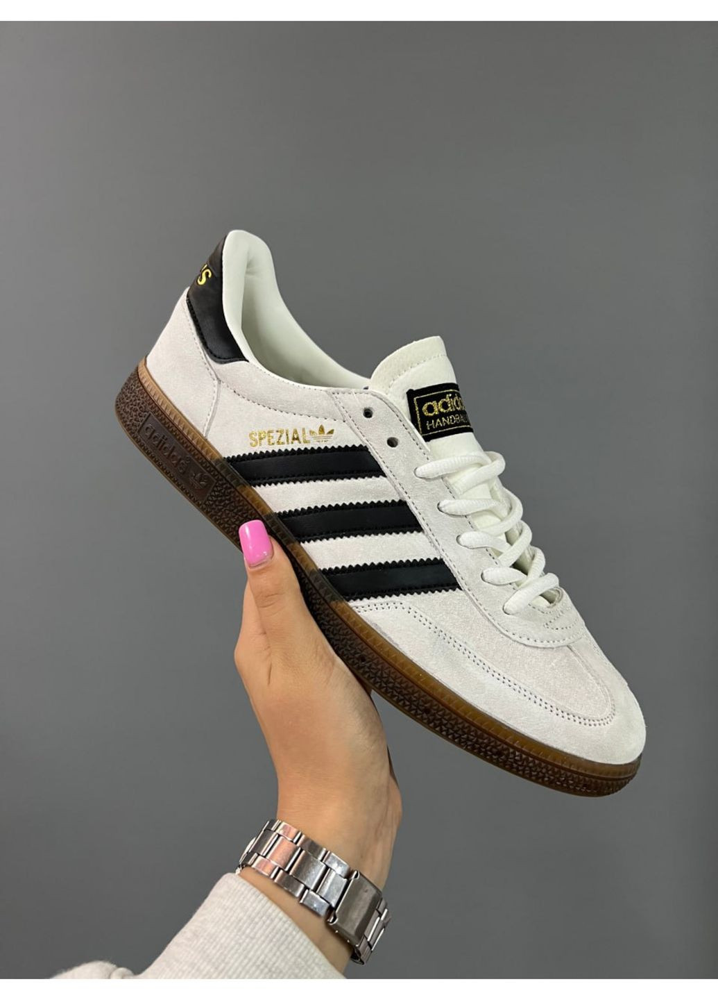 Spezial shoes top