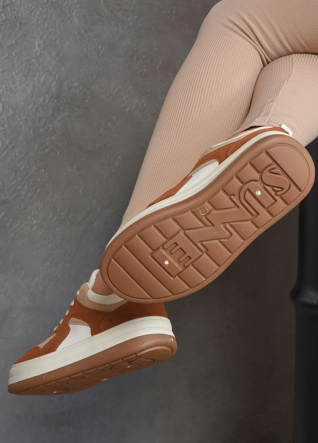 Теракотові осінні кросівки жіночі цегляного кольору Let's Shop