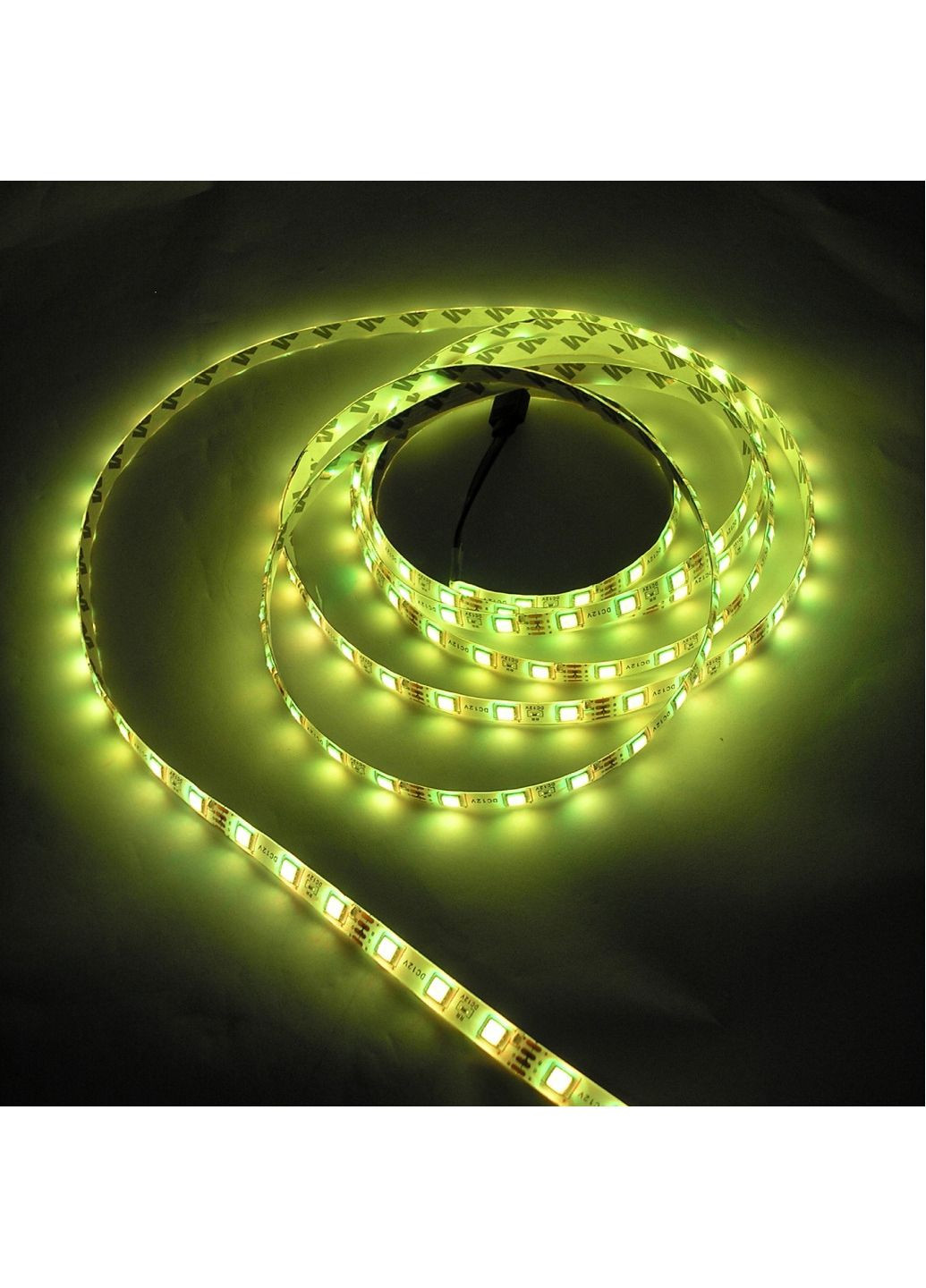 Стрічка LED 5050 світлодіодна 5 метрів гірлянда Світломузика блютуз на будь-які поверхні пульт Д/У від мережі No Brand (260661270)