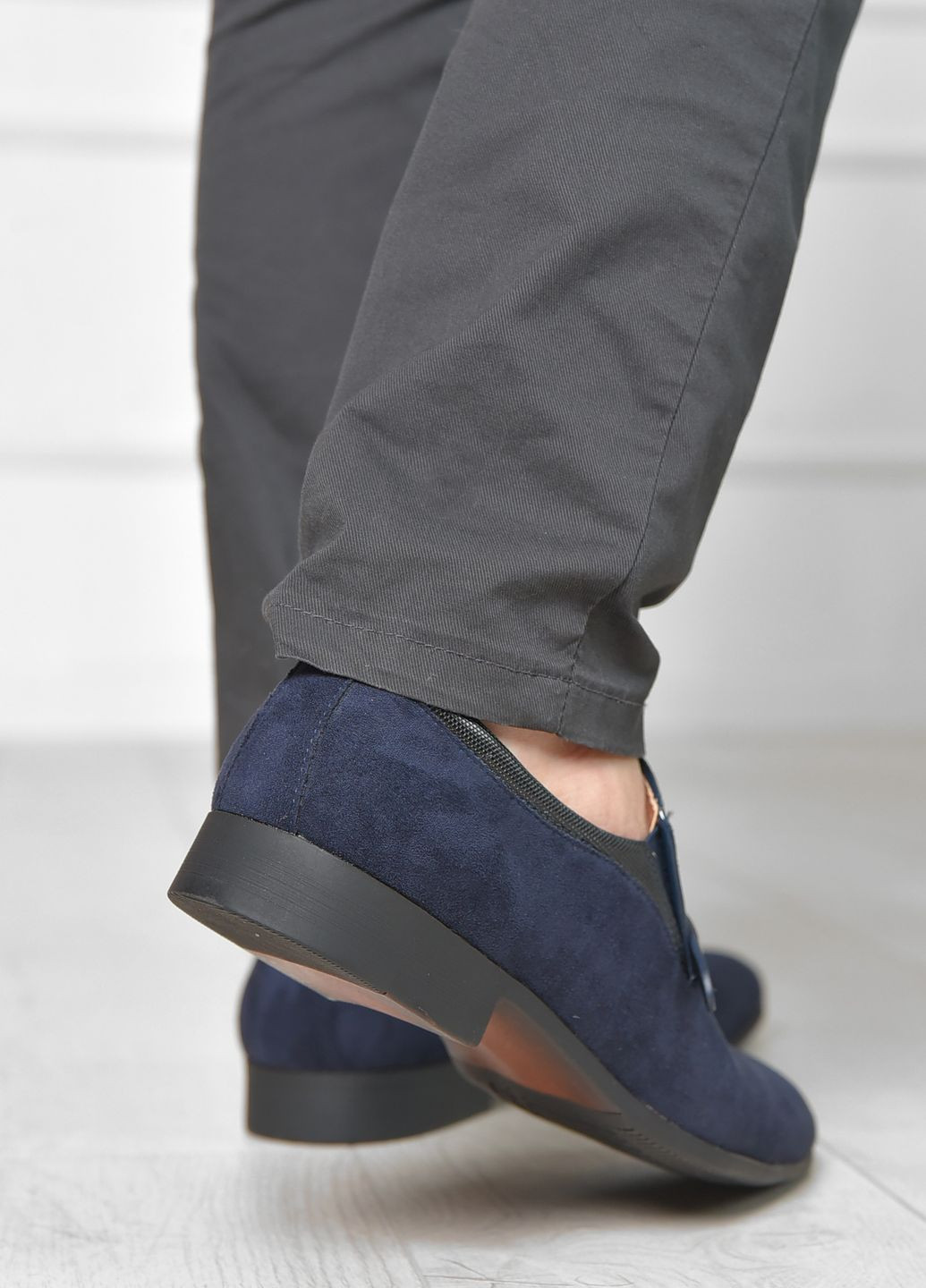 Темно-синие классические туфли мужские темно-синего цвета Let's Shop без шнурков