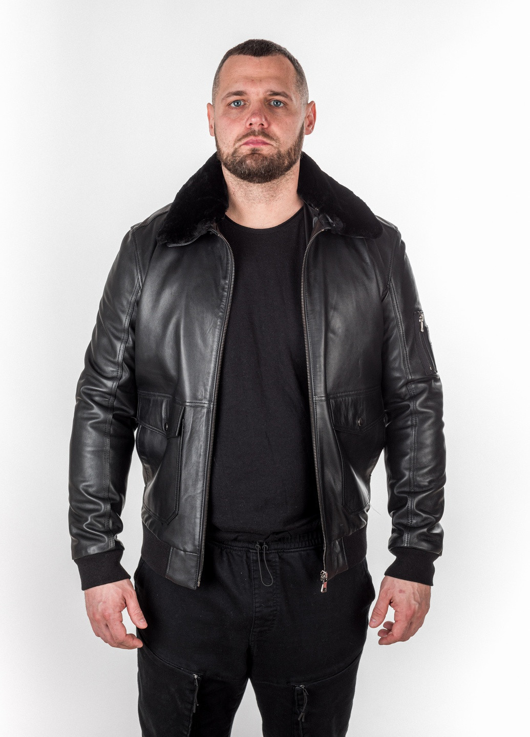 Утеплена класична натуральна шкіряна куртка осінь зима демісезон з зйомним хутром на резинці W-8 чорна Actors (258075535)
