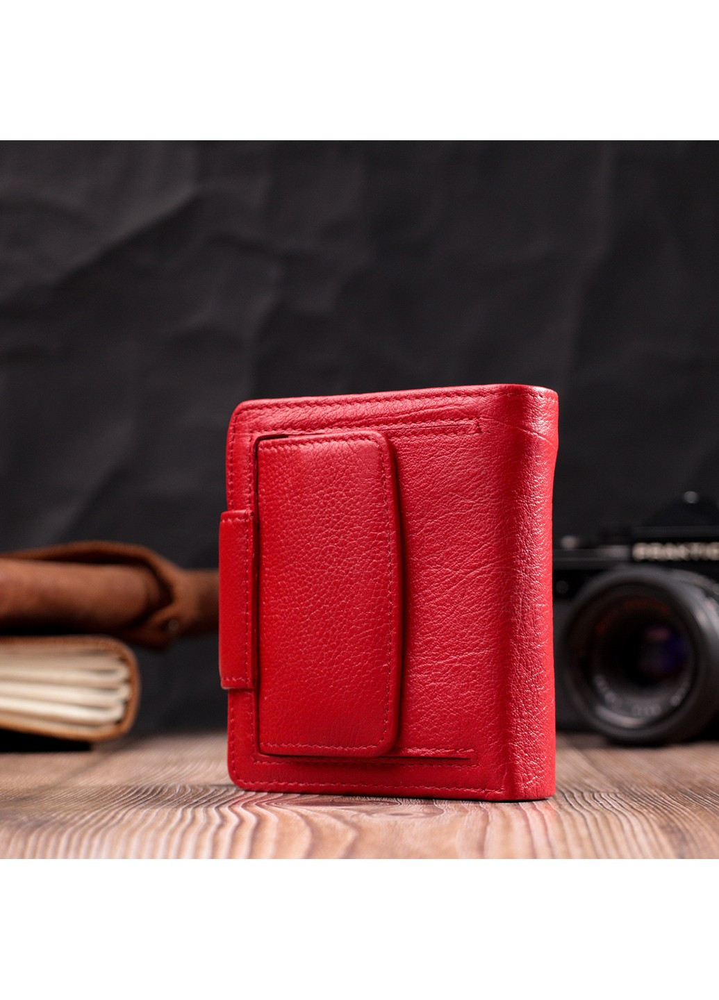 Жіночий яскравий гаманець вертикального типу із натуральної шкіри 22453 Червоний st leather (277980521)