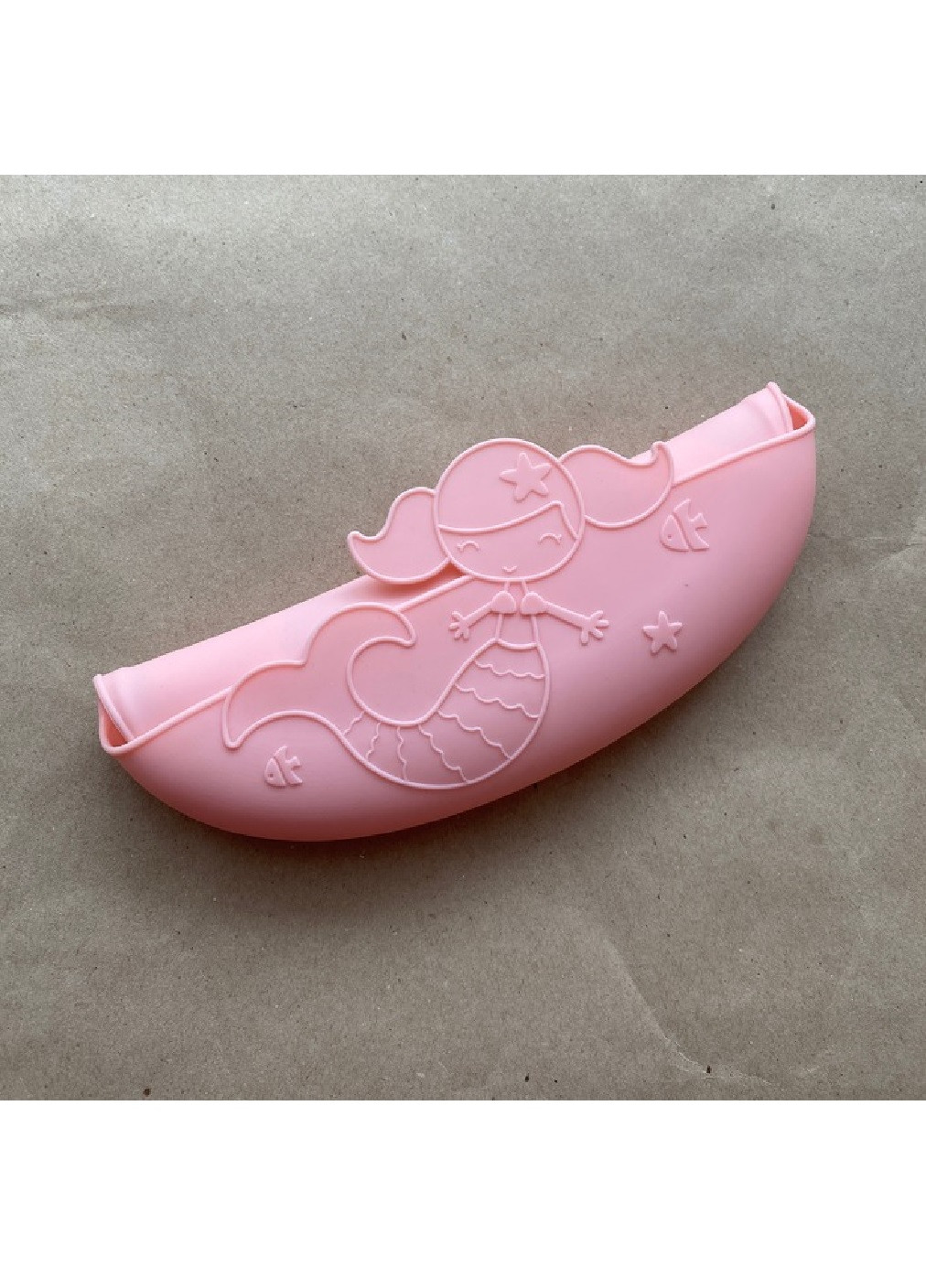 Детский силиконовый мягкий слюнявчик нагрудник с тисненым рисунком для детей малышей 30х22 см (475021-Prob) Розовый Unbranded (260668652)