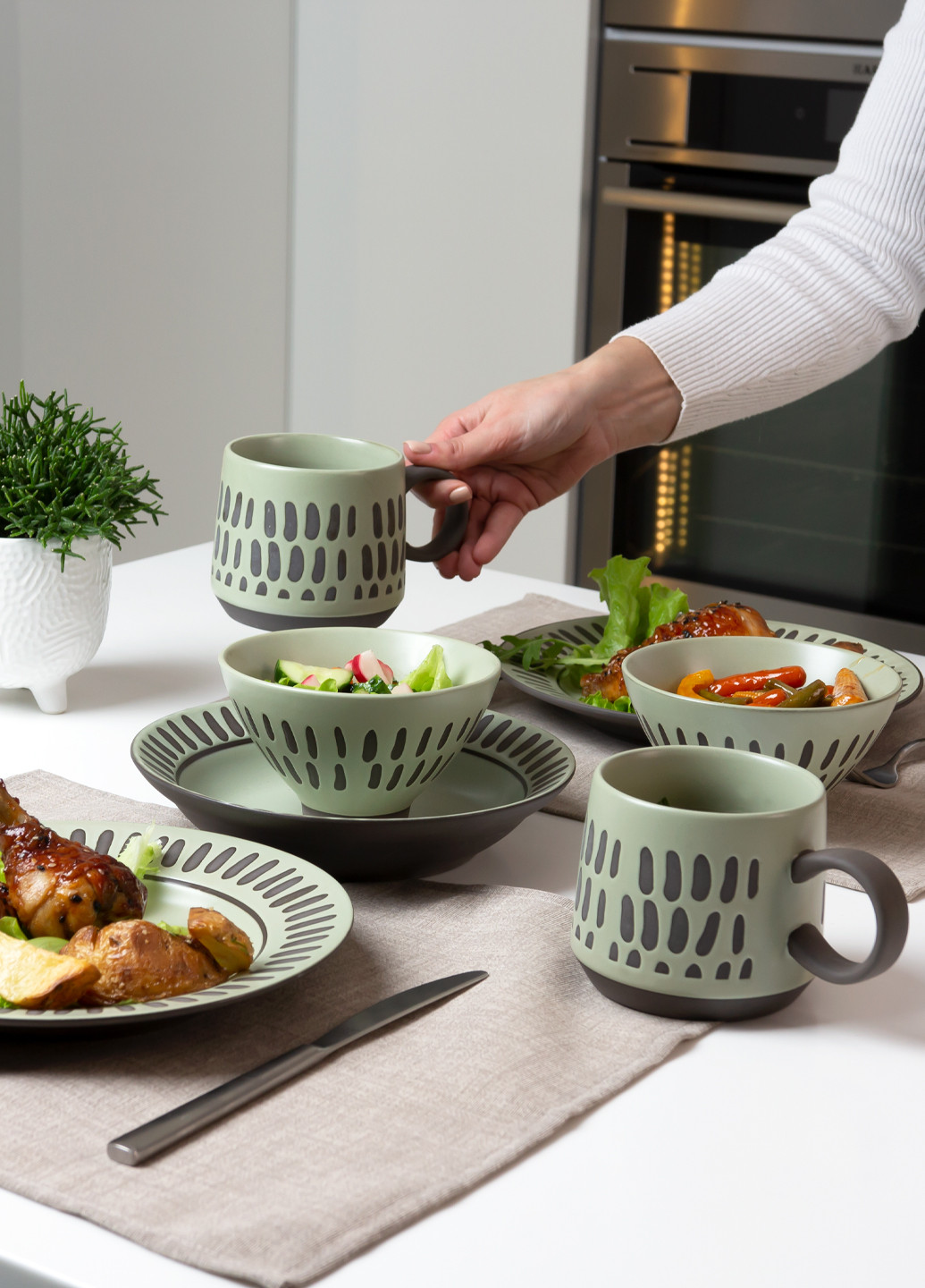 Тарілка глибока 20,5 см MVM (258470341)