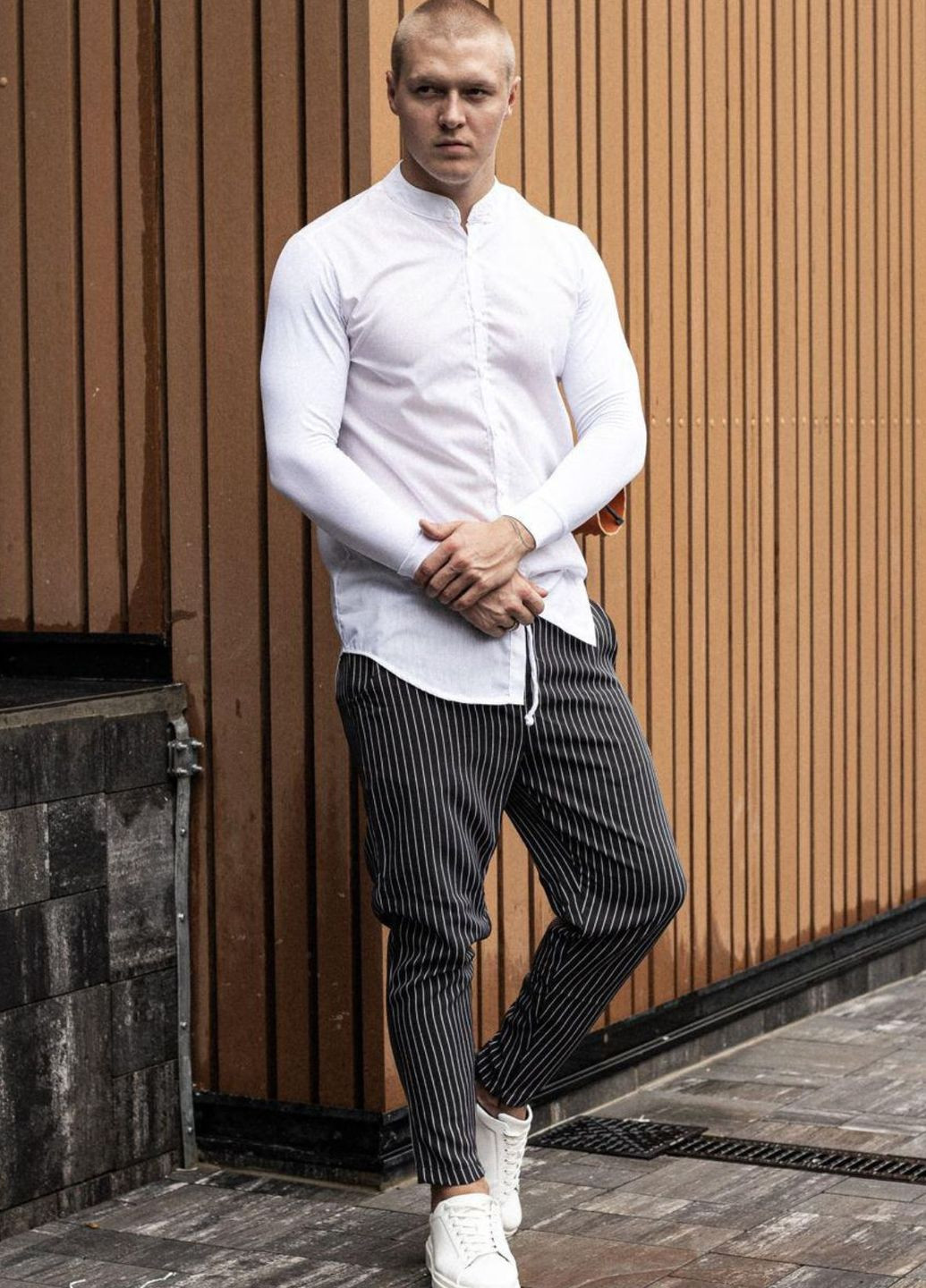 Черно-белый демисезонный комплект с рубашкой и штанами No Brand