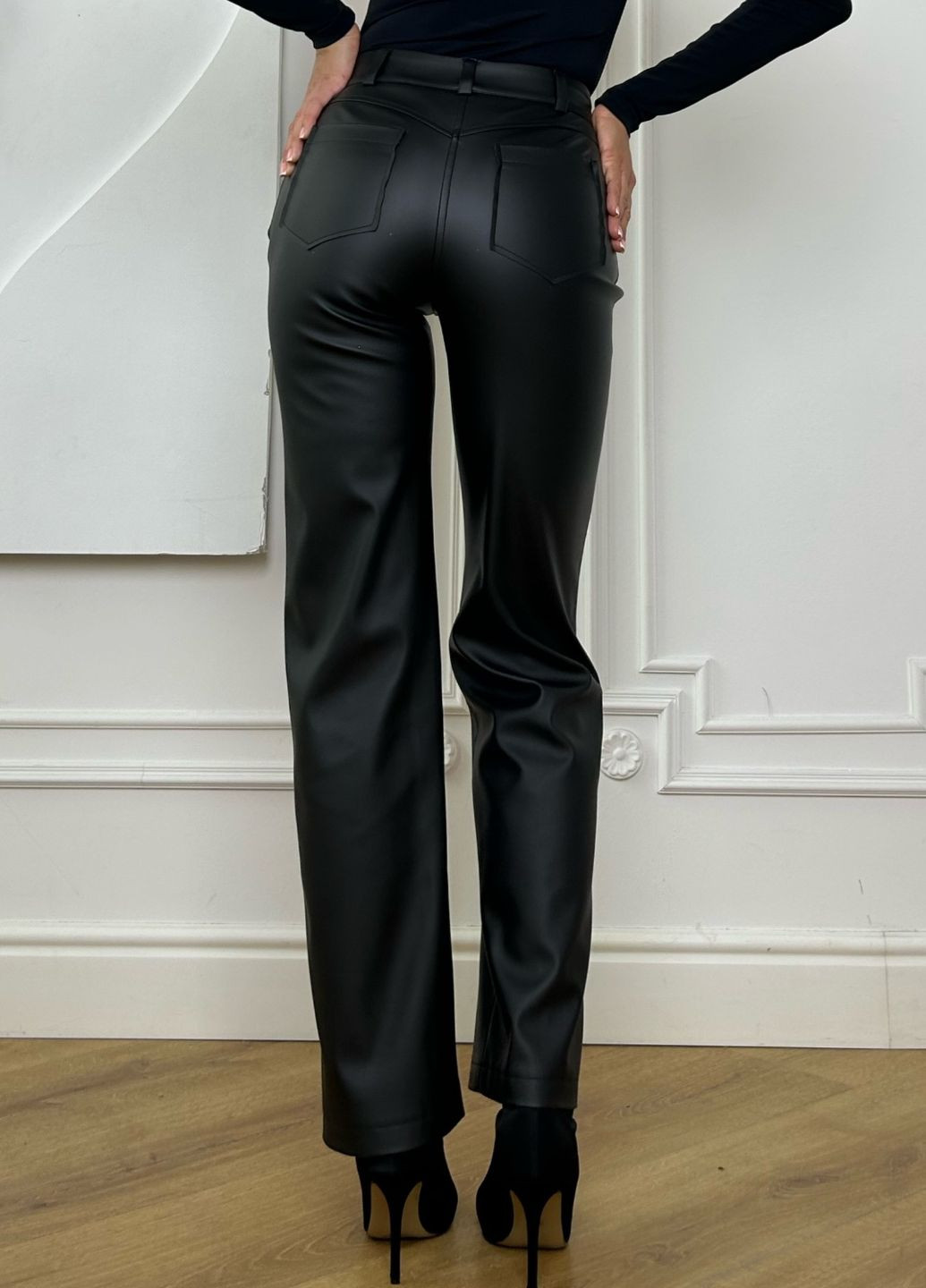 Черные кэжуал демисезонные прямые брюки itelle