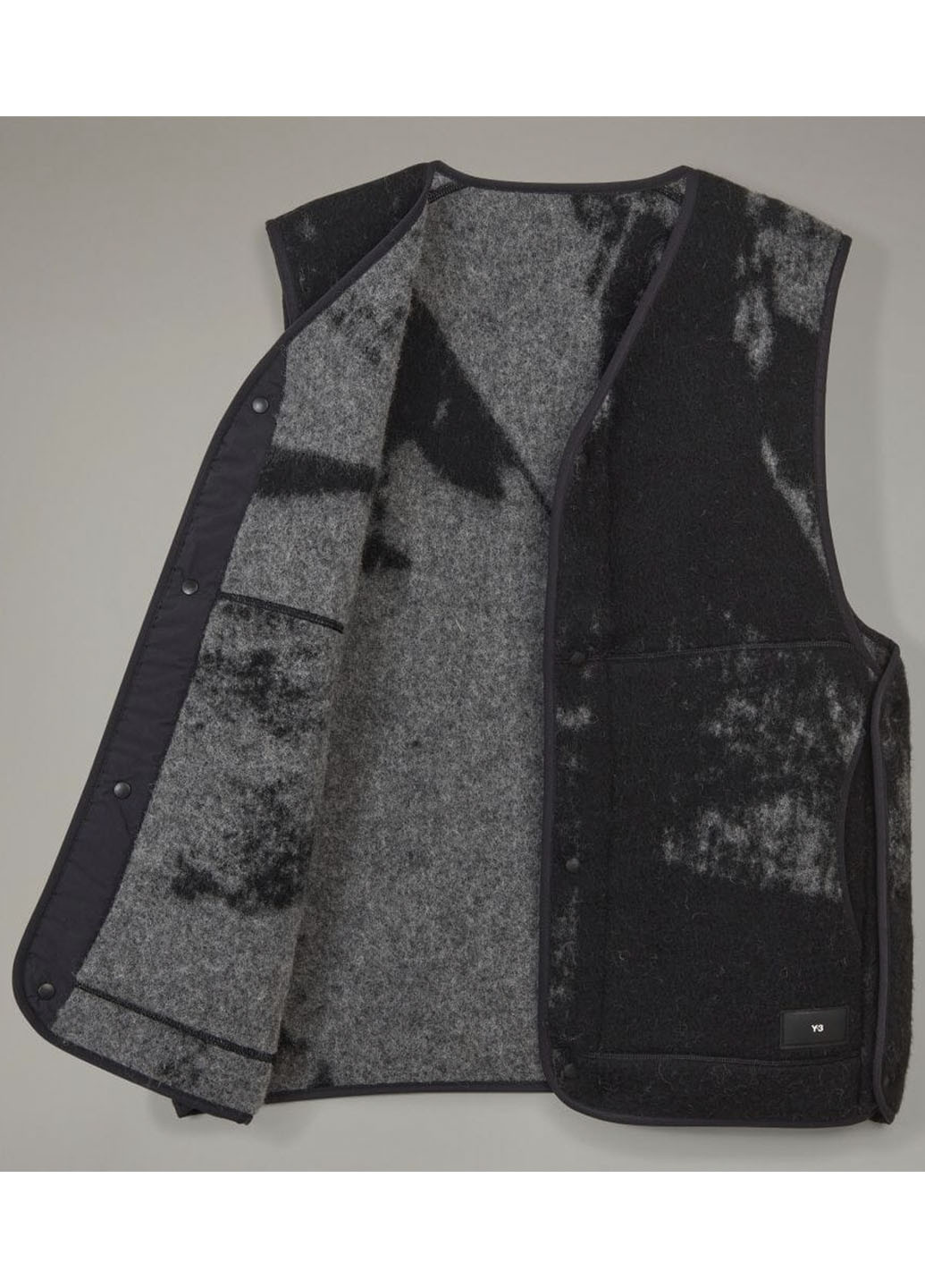 Жилетка Y-3 Fuzzy Fleece Vest Black IL2042 adidas (277233797)