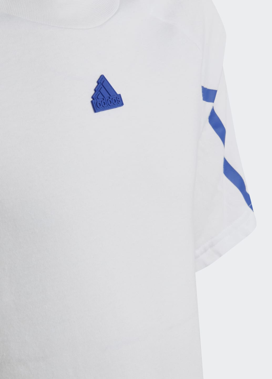 Біла демісезонна футболка designed for gameday adidas