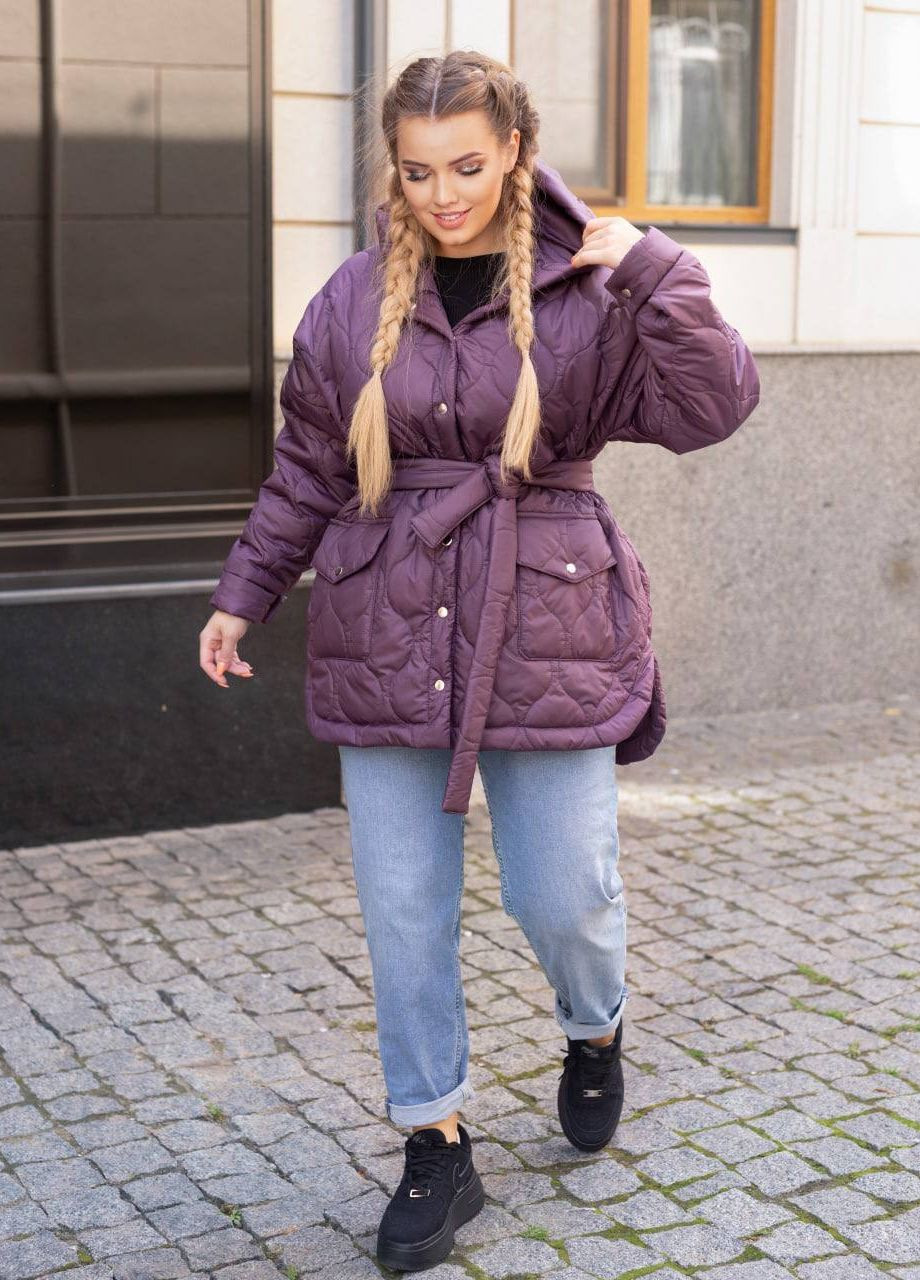 Фіолетова жіноча куртка з поясом колір фіолет р.50/52 440915 New Trend