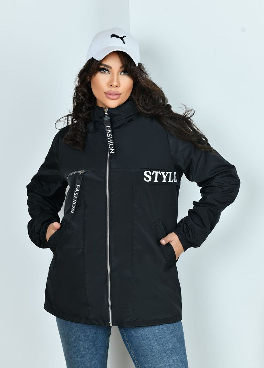 Чорна жіноча куртка з плащової тканини колір чорний р.48/50 442987 New Trend