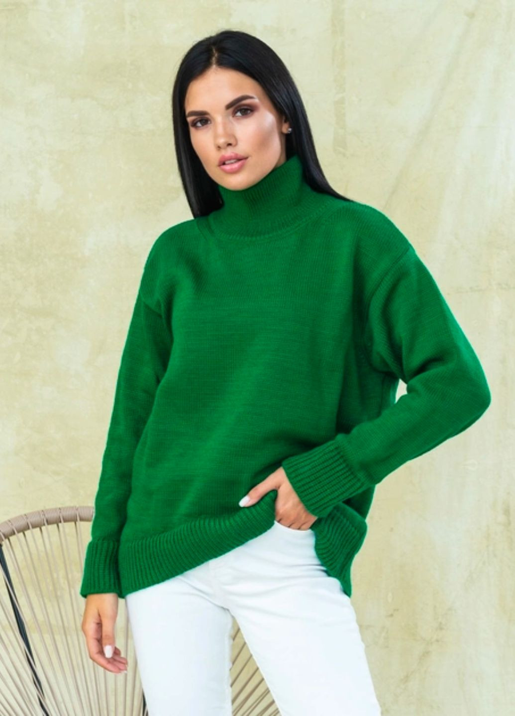 Зелений светр жіночий oversize однотонний Massimo