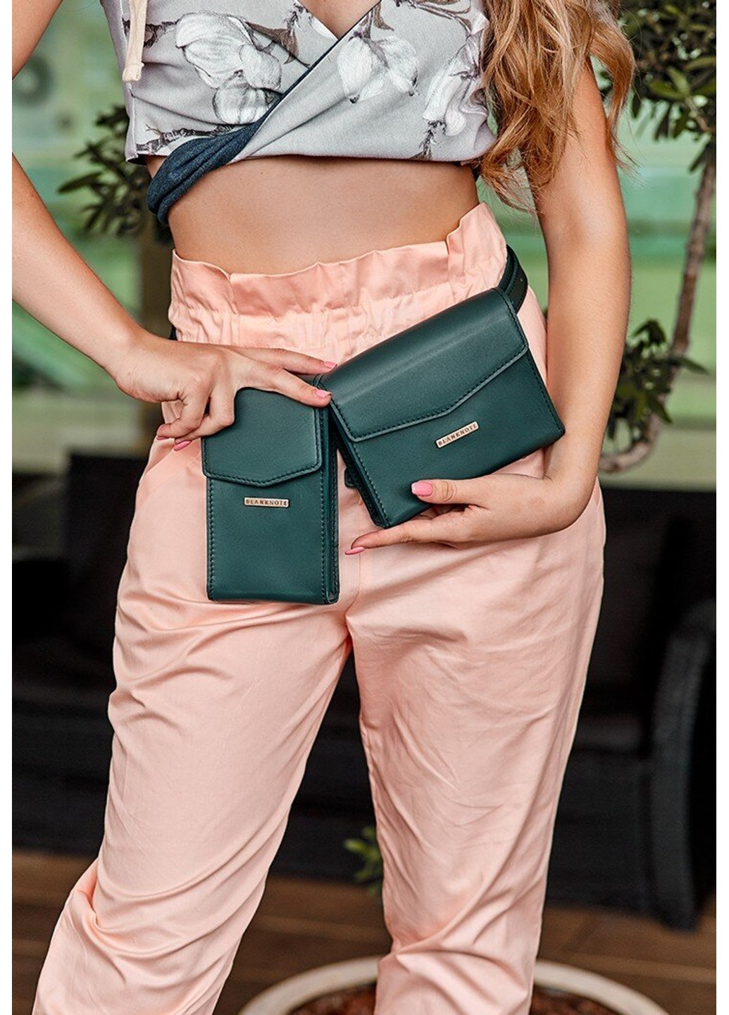 Набір жіночих шкіряних сумок Mini поясна / кроссбоді рожеві - BN-BAG-38-PINK BlankNote (263519152)