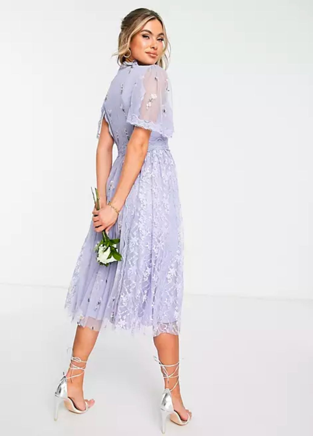 Бузкова коктейльна сукня гіпюрова з пишною спідницею і вишивкою бузкова Frock and Frill