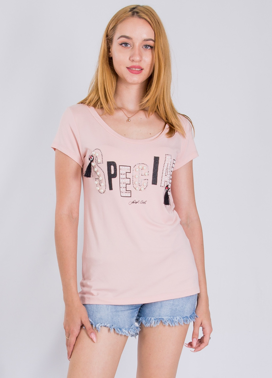 Розовая футболка Sarah Chole