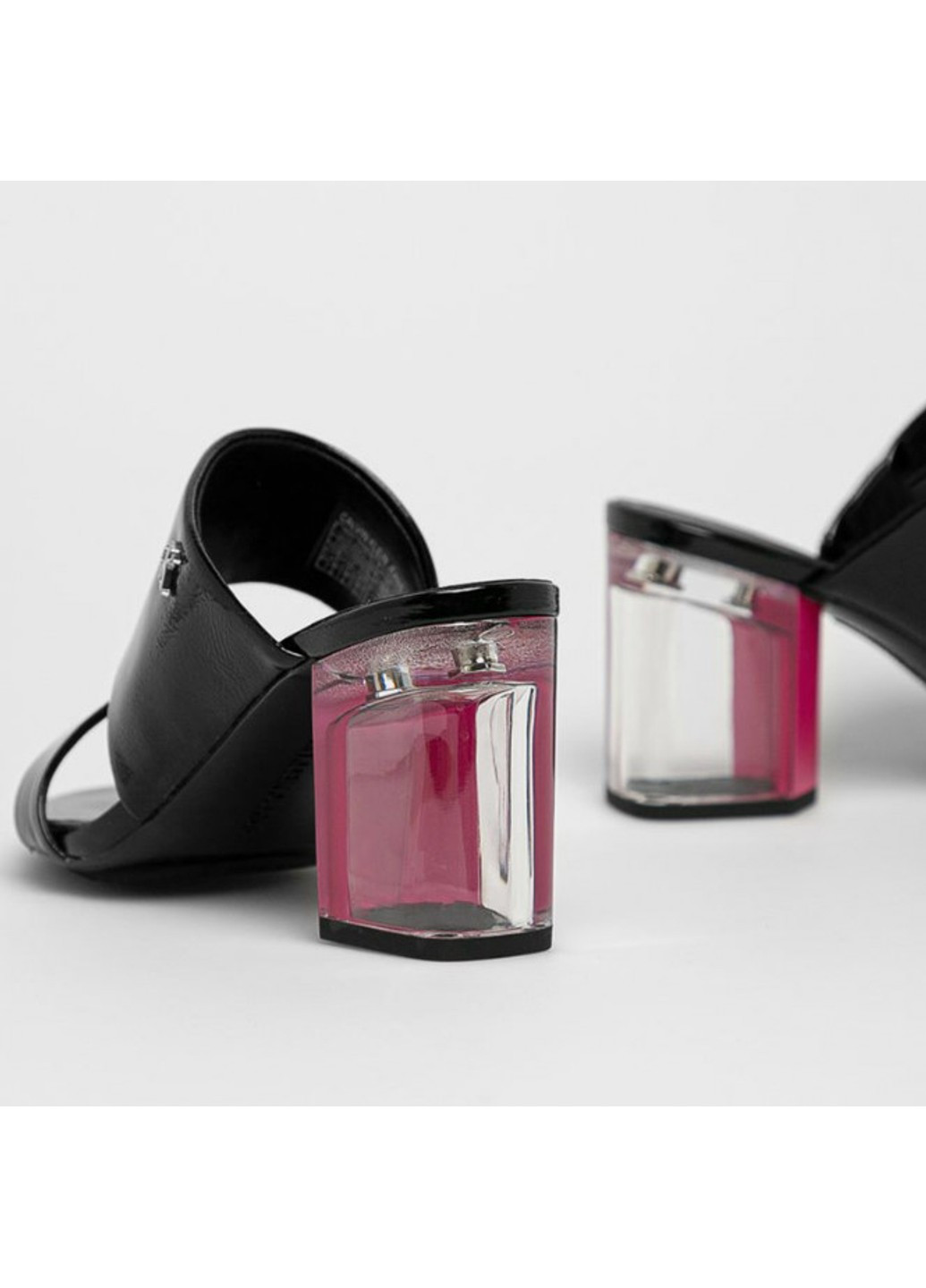 Чорні жіночі туфлі Calvin Klein