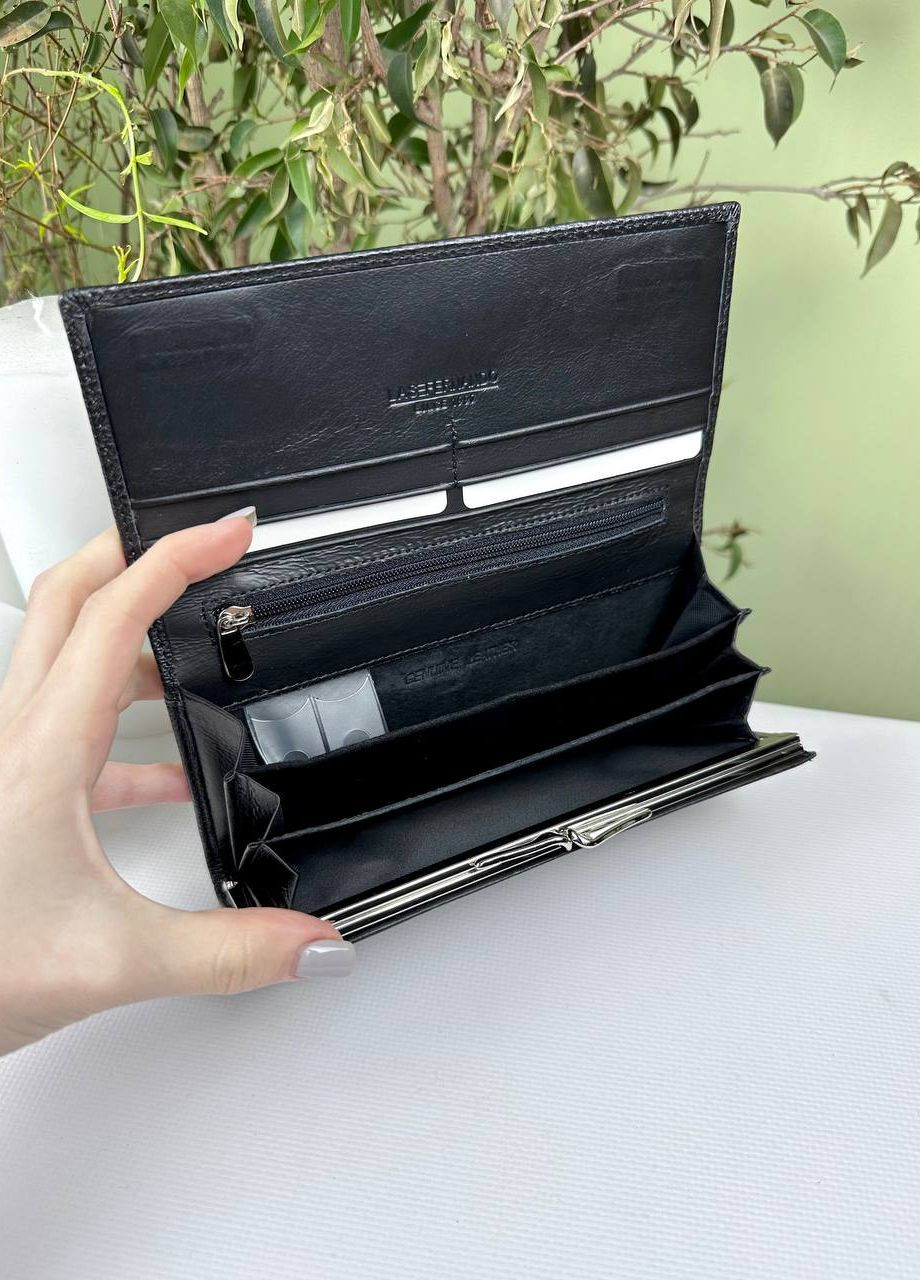 Жіочий шкіряний гаманець на магнітах з монетницею на застібці Fernando (276973641)