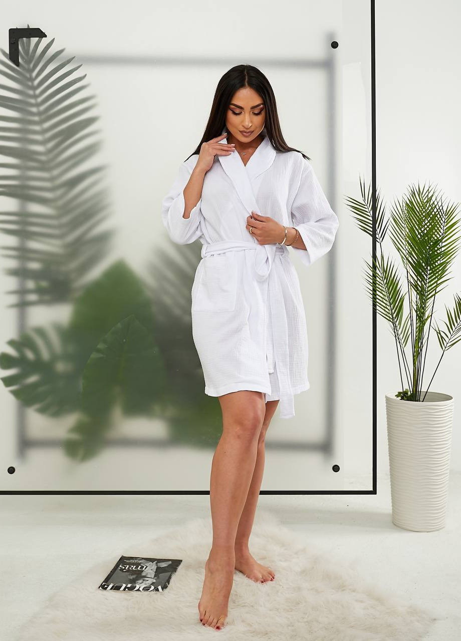 Жіночий мусліновий халат колір білий р.48/52 437144 New Trend (259812538)